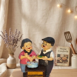 grandparents cake cutting